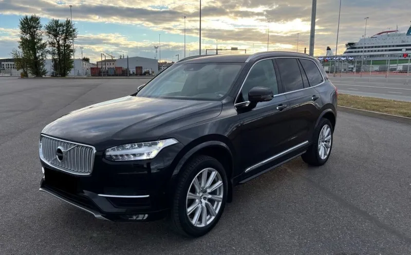 Volvo Xc90 2.0 D5 Inscription Image 1